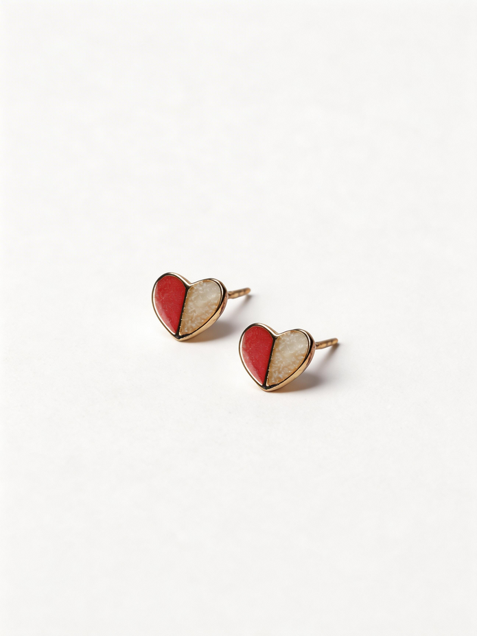 Nilo Half-Tone Heart Stud Earrings