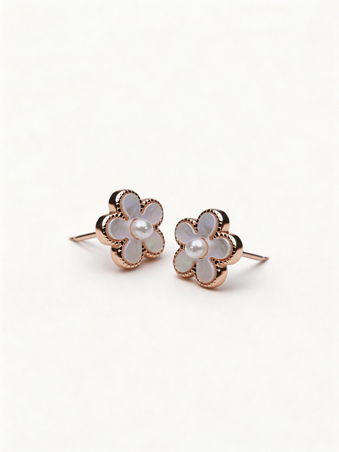 Nilo Pearl Blossom Stud Earrings