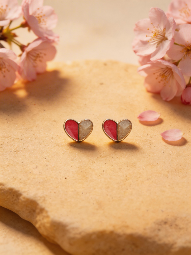 Nilo Half-Tone Heart Stud Earrings