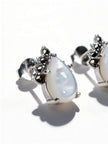 925 Pearl Teardrop Vintage Studs