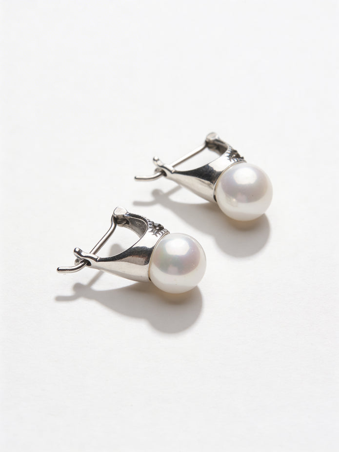 925 Classic Pearl Drop Studs