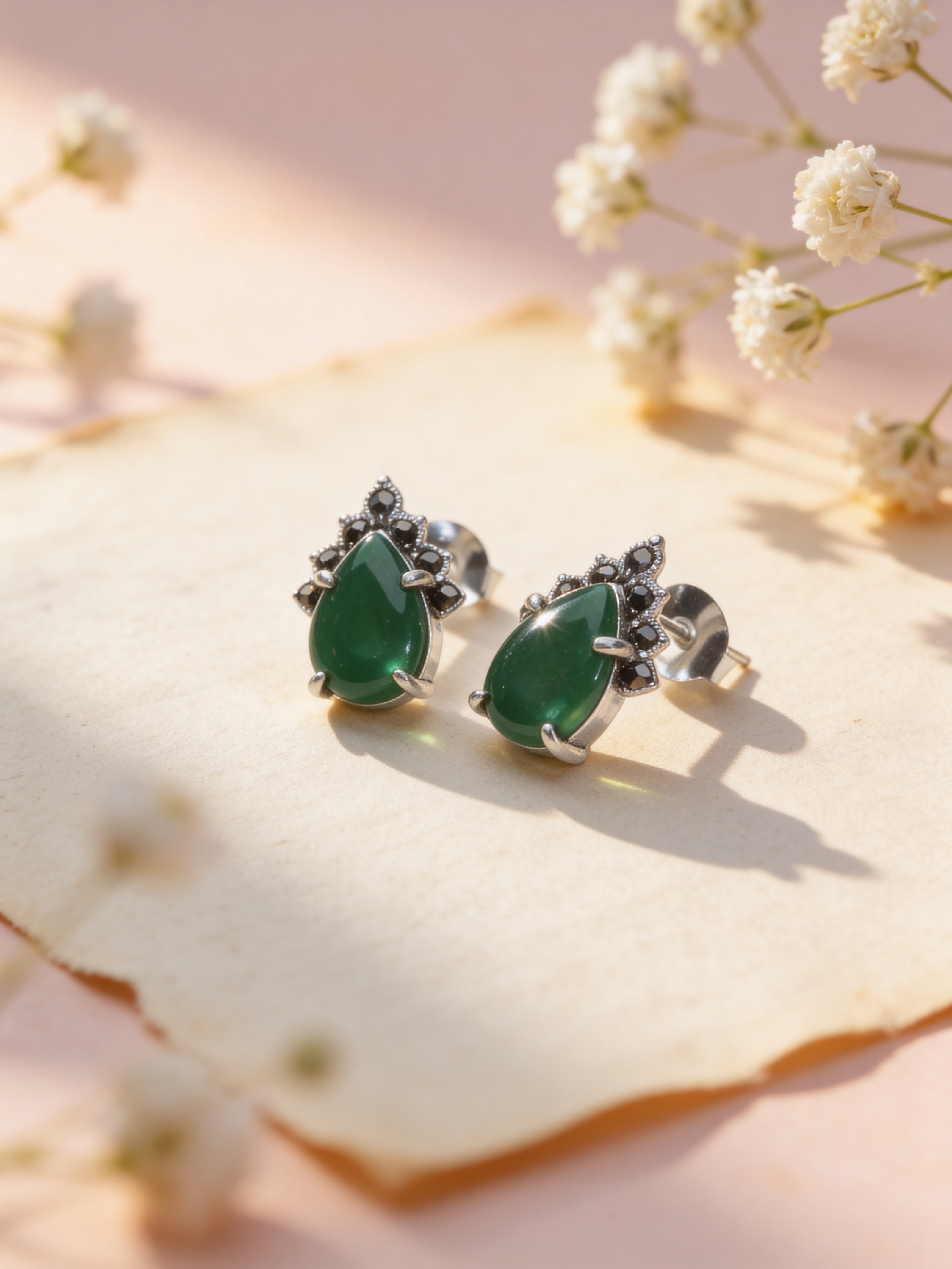925 Emerald Teardrop Vintage Studs