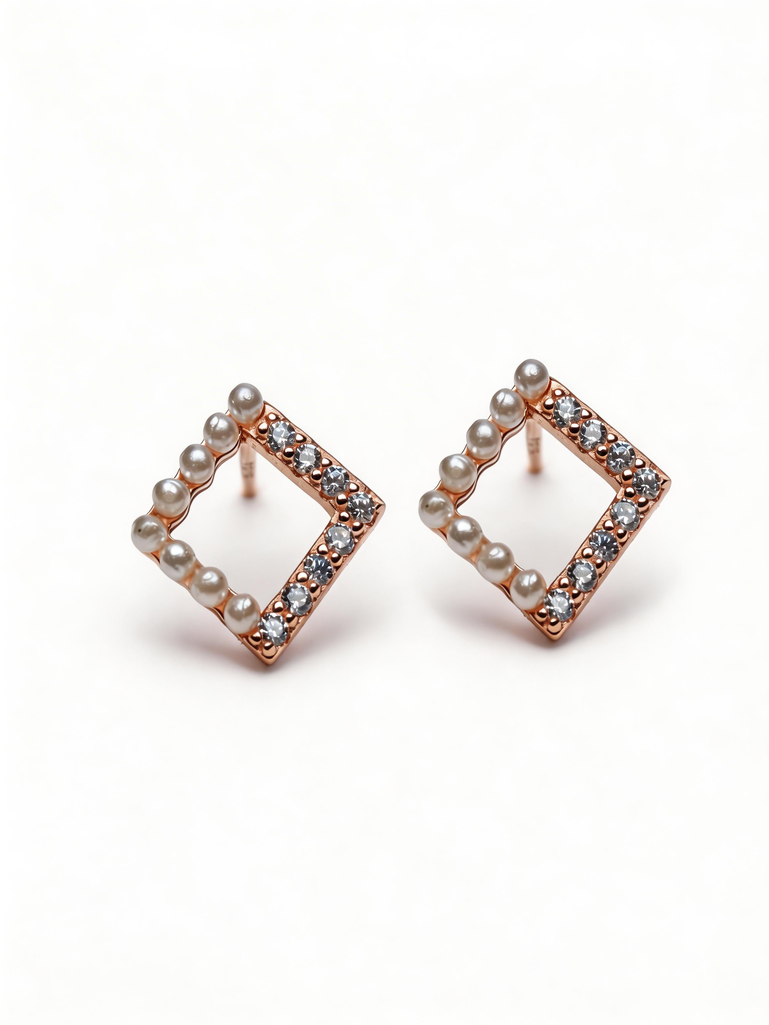 Nilo Pearl & Crystal Square Frame Stud Earrings